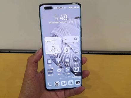 华为手机变成黑白模式的3种方法,如果你设置到了,按教程反着来 #手机技巧 #手机使用技巧 #华为手机 #华为小技巧 #电子书模式 #颜色反转 #模拟颜色空间 #手机变黑白了