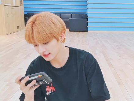 李糯看黄选《psycho》reaction,哈哈哈,你的反应我的反应好像都一样~
@抖音小助手 @DOU+小助手
#straykids #黄铉辰 #hyunjin #李糯 #黄铉辰直拍