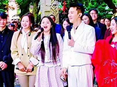 #游子山三妹要去见父母#户外直播现场 #原创视频