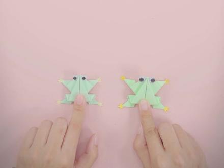 中国青蛙哪家强, 就看桃子办的跳远大赛。三种折纸青蛙你都会做吗?猜猜哪个是冠军吧#折纸青蛙 #跳远比赛 #夏天青蛙 #我的手工日常 #趣味手工 #亲子手工 #童年回忆