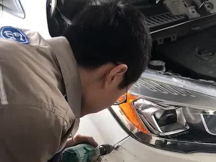 师傅说保险杠都是这么拆的咱也不敢问😄