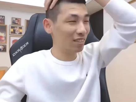 #旭旭宝宝 哇靠,哥你长得那么帅,假话真说的女主播