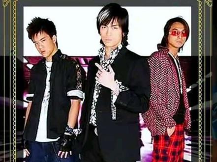 住手,住手你们不要再打了,不要再打了,打不嘎的#街舞火 #紫禁之巅