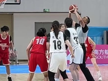 第十五届全运会女篮成年组决赛 新疆女篮以68:51战胜河南女篮#新疆 #全运会 #篮球