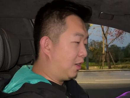 快让nomi记住自己喜欢的座椅姿势吧!#蔚来