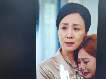 用龙虾做了个一条出广告视频的agent,用户可以在不做脚本不跑图的情况下,只通过简单的提示词,由agent产出高质量的广告视频#养龙虾 #openclaw #AI工具 #ai短剧生成工具 #AI短片