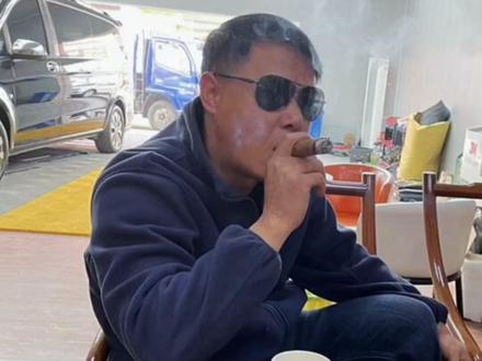 客户实拍法拉利更换电瓶#铅晶电池 #铅晶起停 #法拉利#铅晶电池质保三年 #汽车电瓶