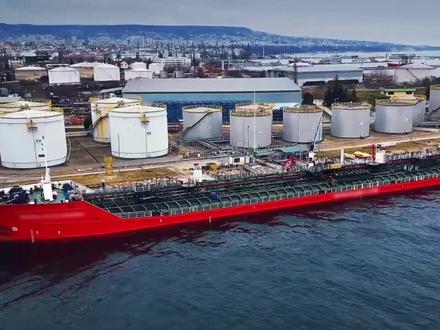 只打西方商船,中国货船安全通航波斯湾!伊朗为何对华开绿灯? #全球创作者计划 #时代的荣耀 #零基础看懂全球