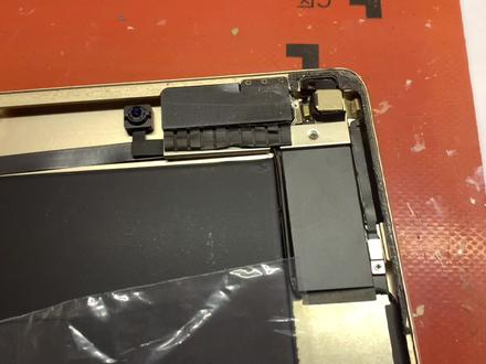 iPad mini4自己动手换开机排线多花几百块