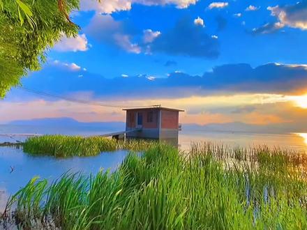 心之寻,著名男高音歌唱家春雷演唱,一起来听他的高声部位。#男高音歌唱家 #经典歌曲 #经典中的经典 #好声音 #歌声嘹亮 #自制mv #春雷 #流行歌曲 #好歌推荐百听不厌