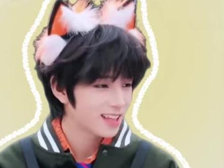 对刚过完16岁生日的王橹杰这样是何意味?#王橹杰 #tf四代 #橹穆