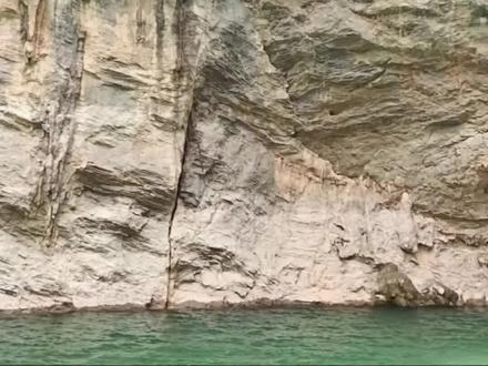 巫山抱龙溪蟒蛇出洞天然景观#地质奇观 #户外探险