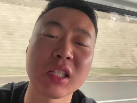 这两年夏天夜市太多了,分流太多。
场地也太多,不要盲目投资。
主办方承诺的活动特别好,特别多,结果一个也不给办,或者糊弄商户,之前有上当的吗???
#摆摊 #夜市 #啤酒节 #新夜市
@球岗(天牧鲜) @老球烤串(球岗搭档)