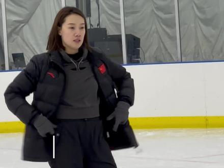 我的冠军朋友,冰上的白玫瑰——朱秋颖#全运会冠军#花样滑冰运动员 #朱秋颖 #冰上运动 #滑冰