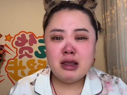 帮粉丝倾诉系列《有些伤害需要用一生去治愈》 #原生家庭 #单亲家庭 #父母离异最受伤的是孩子 #爱吃食物的女孩子#催泪