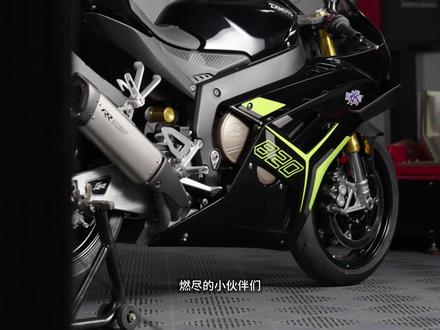 张雪820RR这三套产品你更中意哪套? 1、钛合金原厂外观前中段
2、钛合金3D打印前中段
3、钛合金全段
#张雪机车 #张雪820RR #燃尽排气