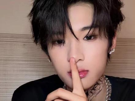 张峻豪妈妈,我们是时候该聊聊了#张峻豪 #钎城 #时代峰峻 #kpl #万万没想到