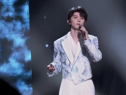 好怀念吧最痛最深刻的那一个月#马嘉祺