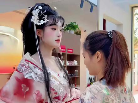 虞姬小宝#汉服出圈 #洛阳汉服推荐 #晴天兔@晴天兔妆造合集 @DOU+小助手 @抖音创作者大会