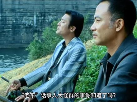 钓鱼要戴头盔啊!一盔一带 关键时刻能保命啊!😆😆
