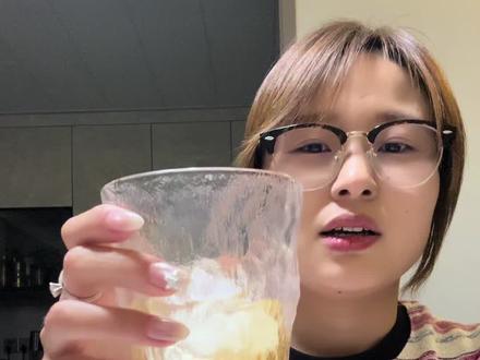 敬往事三杯酒,我在厕所吐一宿