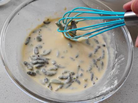 用从来没吃过的野菜做了一盘菜!一年只能吃上一次,吃过楮不揪嘛 #楮不揪做法 #跟着抖音学做菜