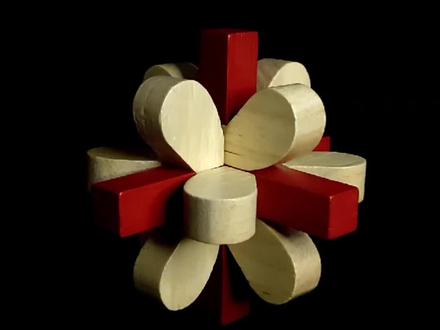 鲁班锁,丁香花(梅花锁)。拆解复原教程。#鲁班锁 #丁香花 #益智玩具 #抖音小助手 @DOU+小助手