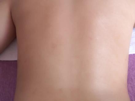 第四步:推大椎#美业手艺人 #养生就是养健康 #纯手法 #专业的事交给专业的人 #同城好店推荐 #希望能帮到有需要的人