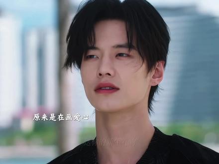 靳朝姜暮联手完成“穿心箭”名场面,简直不要太权威了!#遇上何与这款毫无抵抗力 #何与 #双轨 #靳朝