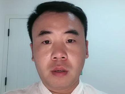 母猪产后咬小猪怎么办?一个办法搞定!#养猪 #养猪人