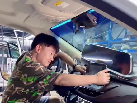 #别克652t 也能升级为#别克653t #别克gl8 还能这么玩,大连屏太高科技了