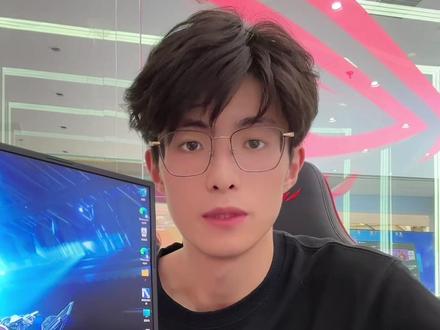 #魔霸 #ROG2023 最值得购买的魔霸系列游戏本,魔霸5rplus,杭州是有需要的小伙伴看过来!#笔记本电脑推荐#学生党