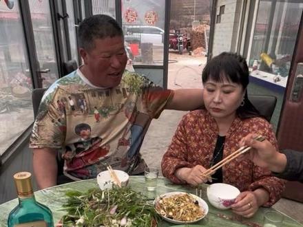 红烧肉大包子#我的乡村生活 #带劲儿的老哈味道#寻找春天的一抹绿#为白山黑土干杯#白山黒土就这劲儿