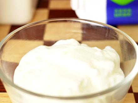 #马年第一个谐音梗 #天润酸奶 来来来快来,超级好玩`