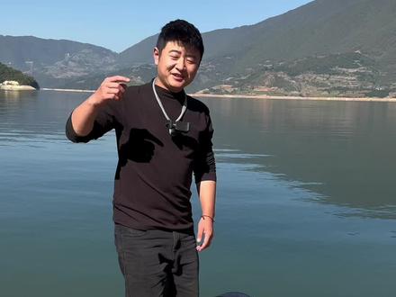 人生处处有惊喜。#户外 #钓鱼 #擒龙诀荒野挨饿王大鱼挑战赛 #刷锅传媒