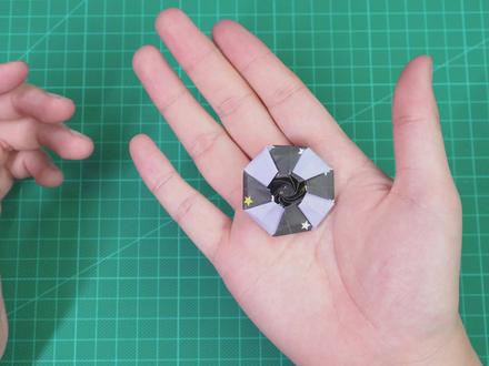 教你用纸做一个爆旋陀螺,好玩到停不下来!#手工diy #折纸 #折纸教程 #自制玩具