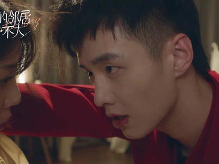 #我的邻居长不大 正在啵啵,请勿打扰~#李溪芮 #何与