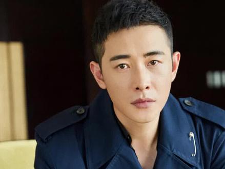 肩膀内扣是什么梗?跟着#罗晋 奇奇怪怪的知识又增加了#娱乐每日播报