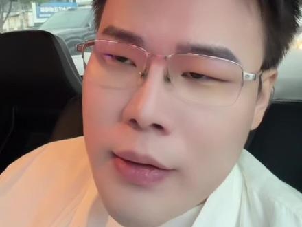 朋友们,官方下场整顿了,这两天的OBS吸附是不是明显减少了
#三角洲行动 #Whys #王浩宇 @王浩宇Whys