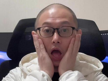 字节Seedance2.0紧急下架?Tim这条视频细思极恐 字节刚刚发布的Seedance 2.0因为“太强了”引发监管风暴,手机端入口已撤销!这背后的原因,很可能与影视飓风Tim昨晚那条让人“头皮发麻”的评测视频有关... 😱
#Seedance 2.0 #字节跳动 #影视飓风 #AI #人工智能