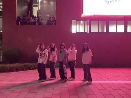 女高勇闯烤蹄子#cortis #高中碎片 #翻跳 #随机舞蹈