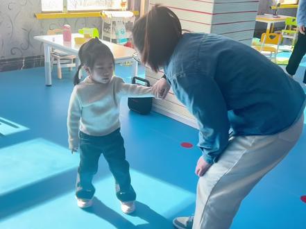 孩子3岁了,还不会说,干什么就拉着大人的手!#育儿 #育儿经验分享 #语言发育迟缓 #来自星星的孩子