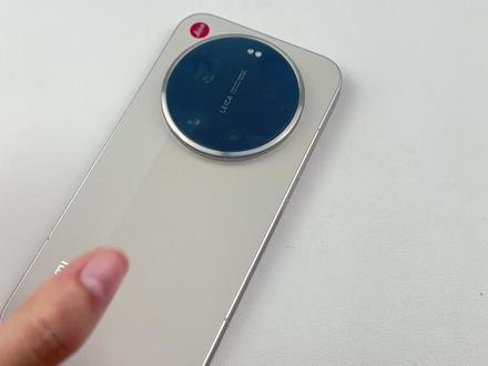 小米17ultra变焦环确实是有晃动,但是不会影响使用#小米手机 #小米17ultra #钢化膜 #数码科技