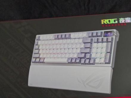 ROG夜魔98HE无线磁轴键盘 #ROG夜魔98HE
#磁轴键盘
#ROG外设
#键盘
#无畏契约