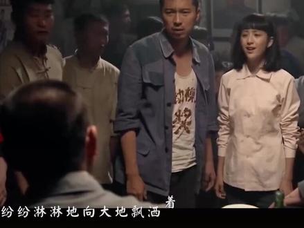 《祈雨调》作为《平凡的世界》片头主题曲加上路遥原声的开篇朗读绝对是勾魂制作