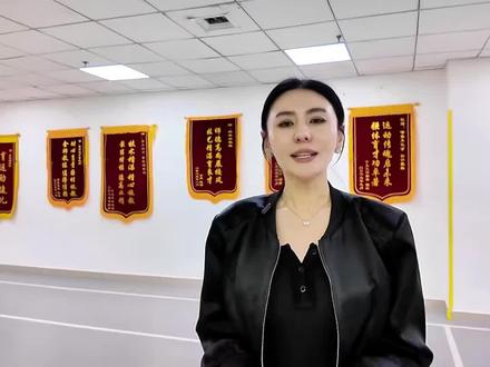 中考体育 800m/1000m 作为占分数最高的一个项目,每个孩子都要重视,今天我们用一条视频给大家介绍一下,从起跑到冲刺的全流程关键点
#中考体育 #中考 #哈尔滨 #哈尔滨同城 #嘉禾优才
