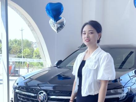 我们在等红灯时应该挂挡呢?#用车有妙招 #买车那点事儿 #再好的副驾驶不如自己手握方向盘 #每天推荐好车 #别克