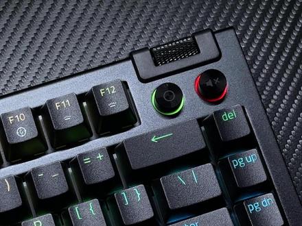 想换键盘的同学黑寡妇V4不要错过啦#机械键盘 #客制化键盘 #雷蛇键盘