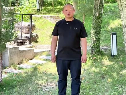 大林哥给思琳买了礼物,准备相认,思琳竟然躲开了,这是什么原因? #vlog日常 #记录真实生活@思达林