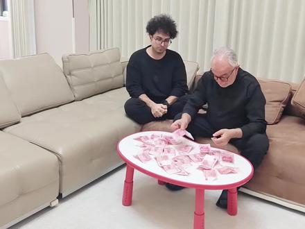 好像哪里不太对? @埃尼斯enes #意想不到的结局